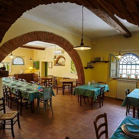 Guasticce Agriturismo Ca Lo Spelli酒店 外观 照片